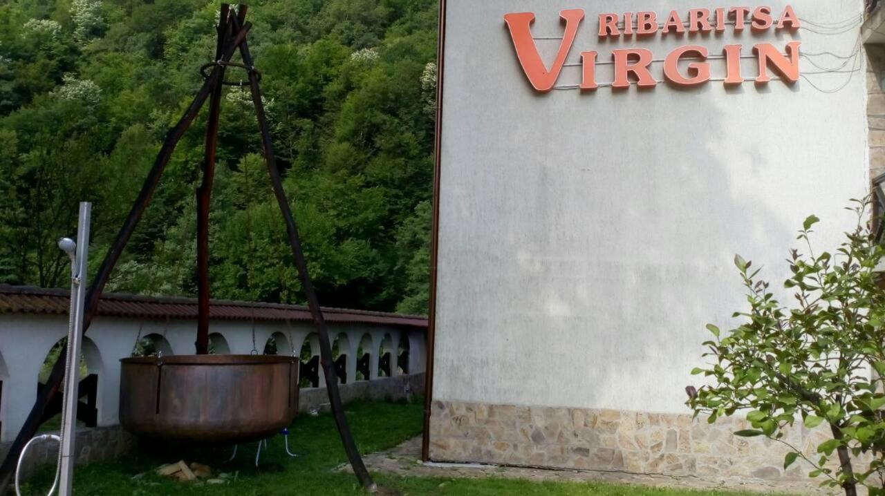 Family Hotel Virgin 리바리차 외부 사진