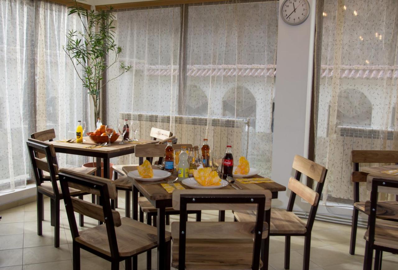 Family Hotel Virgin 리바리차 외부 사진